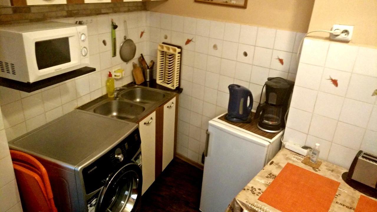 Rompromo Plus Accommodation ブカレスト エクステリア 写真