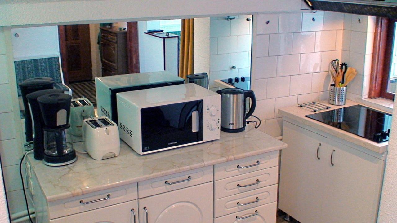 Rompromo Plus Accommodation ブカレスト エクステリア 写真