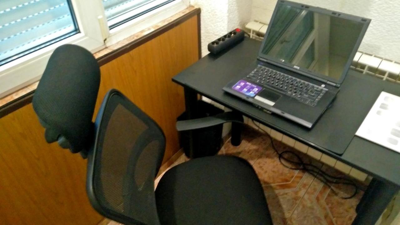 Rompromo Plus Accommodation ブカレスト エクステリア 写真